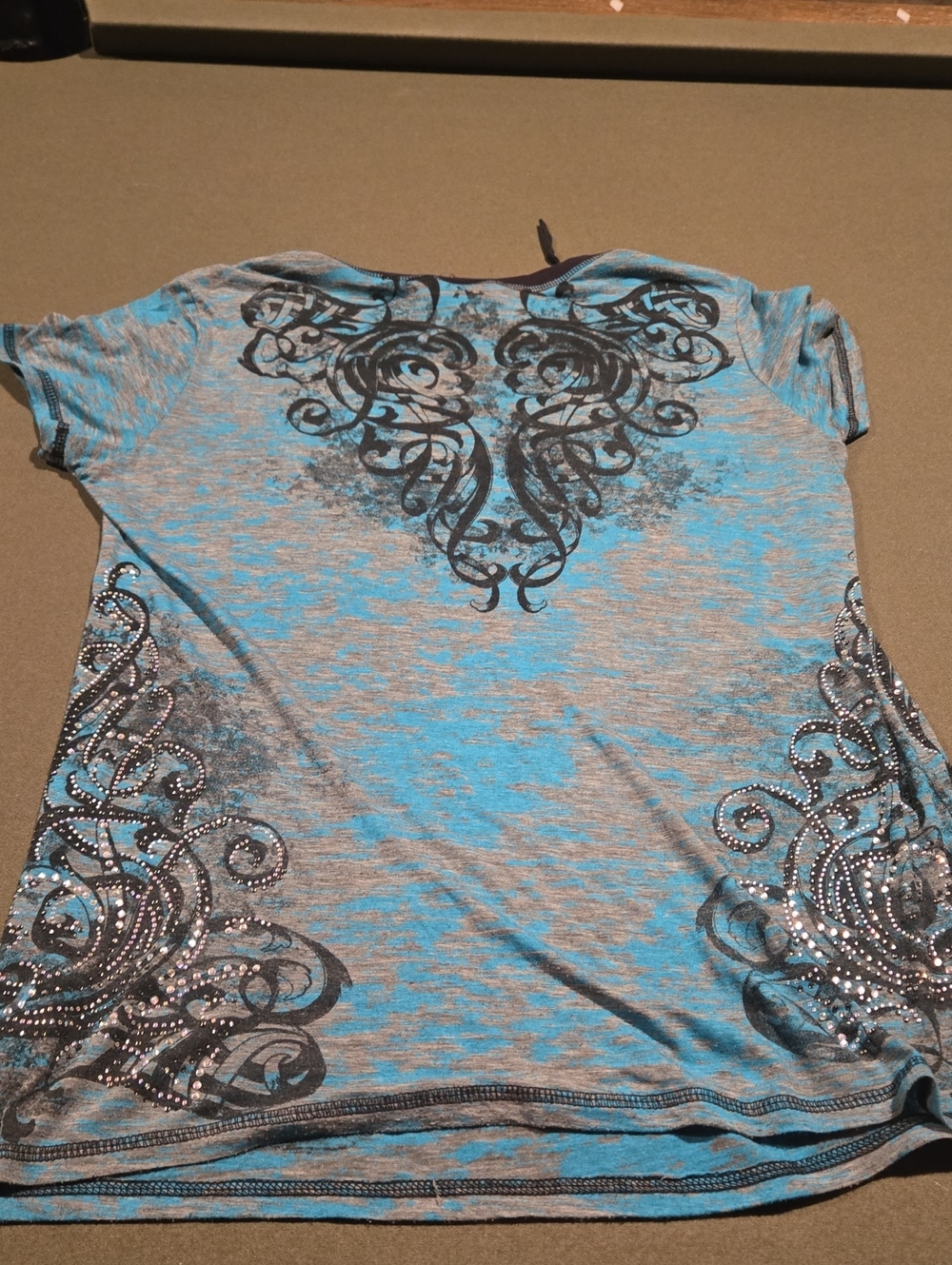 Women's Turquoise Rhinestone Embellished V-Neck Top - Picture 4 of 7